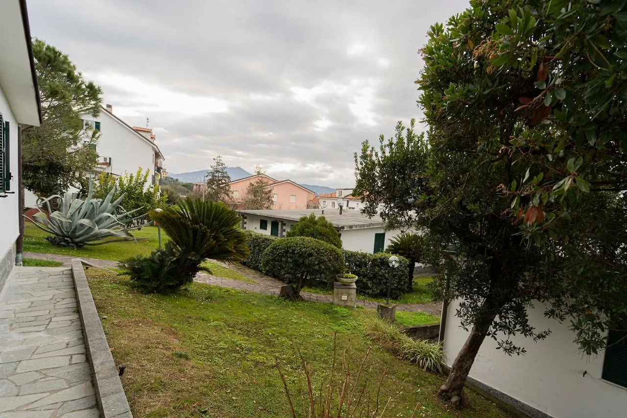 Apartment 119 - Villa Ondina Con Piscina, 800Metri Dal Mare E Spiaggia Sestri Levante